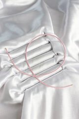 Mıknatıslı Kırmızı Renk Sarmal Kadın Bileklik