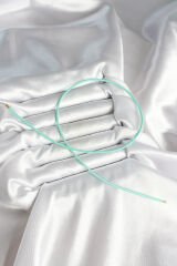 Mıknatıslı Turkuaz Renk Sarmal Kadın Bileklik