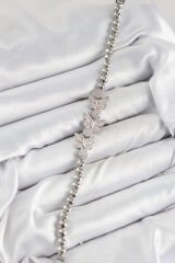 Pirinç Zirkon Taşlı Kelebek Model Gümüş Renk Kadın Bileklik