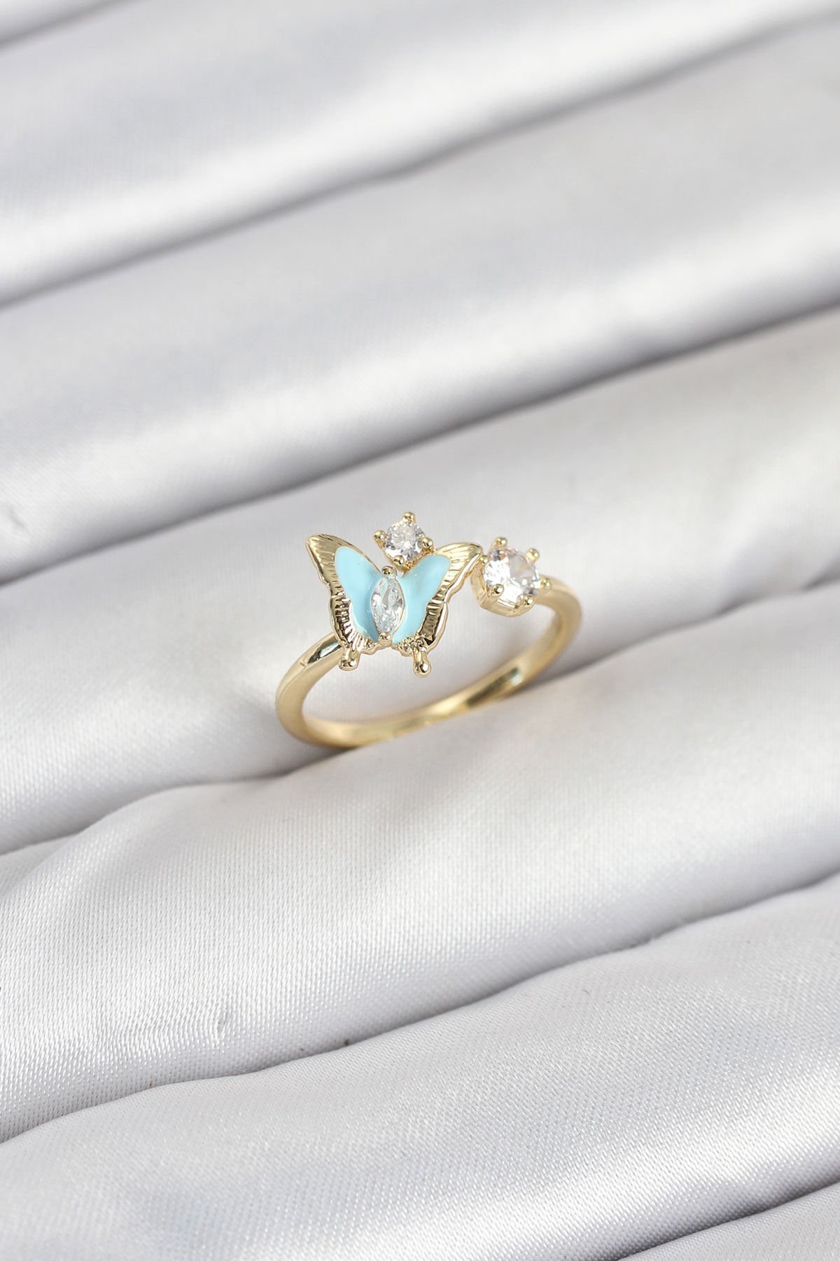 Pirinç Gold Renk Kelebek Model Kadın Yüzük