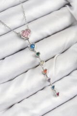 Pirinç Renkli Zirkon Taşlı Kalp Model Gümüş Renk Kadın Y Kolye