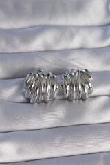 Pirinç Gümüş Renk Tırtıklı Bombe Model Küpe