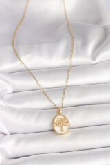 316L Çelik Gold Renk Zincir Zirkon Taş Detaylı Beyaz Mineli Ağaç İşlemeli Portre Model Kadın Kolye