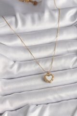 316L Çelik Gold Renk Zincir Sedefli Kalp Model Kadın Kolye