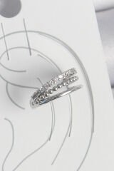 Pirinç Gümüş Renk Zirkon Taşlı 3'Lü Sıralı Model Kadın Kıkırdak Küpe