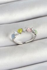 Pirinç Sıralı Kalp Figürlü Zirkon Taşlı Gümüş Renk Ayarlanabilir Kadın Yüzük