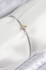 Pirinç Zirkon Taşlı Arı Model Ezme Zincir Gümüş Renk Kadın Bileklik