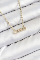 Pirinç Zirkon Taşlı Messika Model Ezme Zincir Gold Renk Kadın Kolye