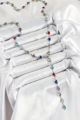 Pirinç Gümüş Renk Karışık Renk Zirkon Taşlı Kalpli Y Kadın Kolye