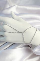 Pirinç Gümüş Renk Esnek Burgu Zincirli Şahmeran