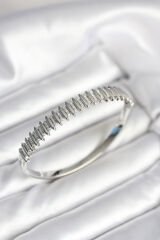 Gümüş Renk Zirkon Taşlı Pirinç Kadın Kelepçe